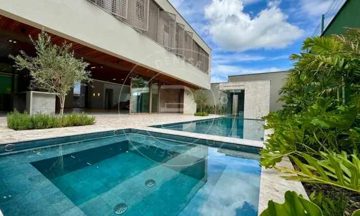 Sobrado 4 Suítes | 562 m² | Piscina Raia | Sauna | Elevador | Suíte Máster com Sala de Ban