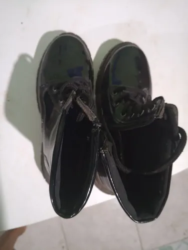 Bota feminina, pontuação 34