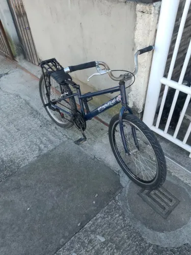 Bicicleta montadinha aro 24