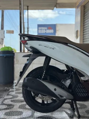 VENDO PCX 2021 ESTADO DE ZERO