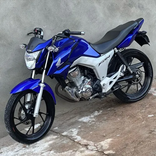 Meu marido está vendendo essa moto motivo da vendo VAMOS EMBORA 