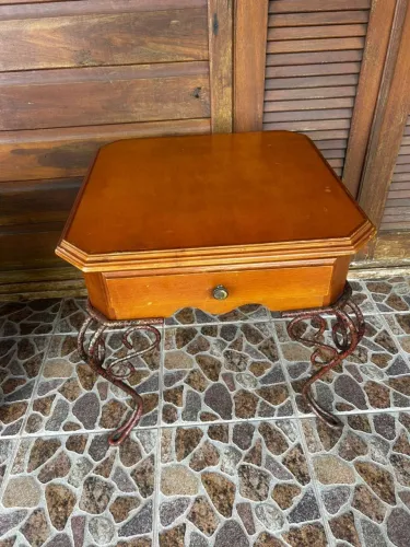 Mesa de apoio