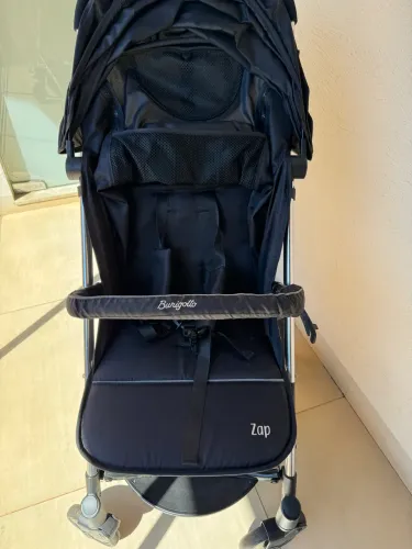 Carrinho de bebê Burigotto Zap + Bebê Conforto Touring X + Base