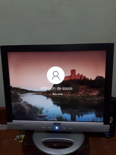 Monitor para PC 15 polegadas Marca: OAC. Perfeito!!!