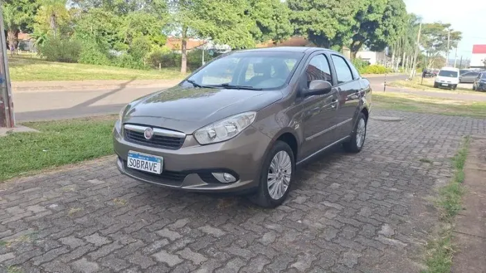 Fiat Grand Siena Essence 1.6 Flex 16V 2014