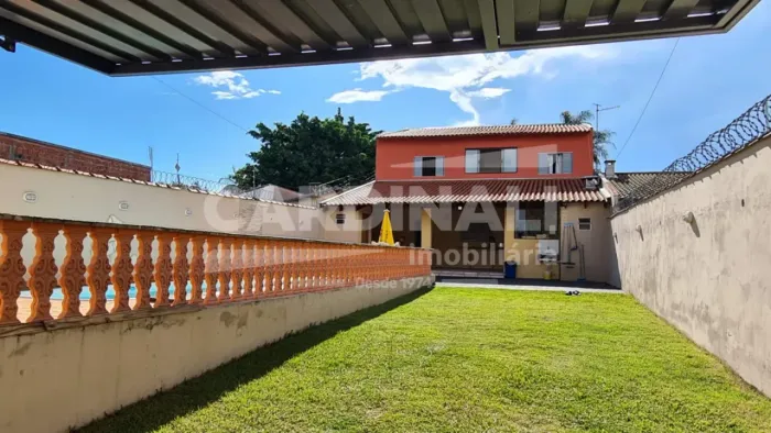 Casa Padrão em Brotas