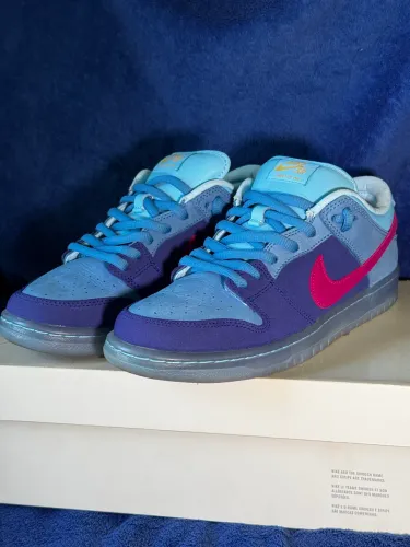 Nike SB Dunk Low Run the Jewels