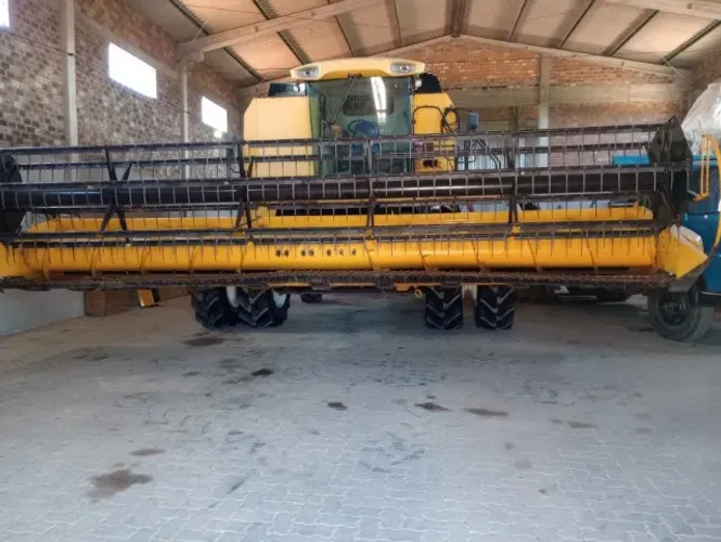 Colheitadeira TC 5090