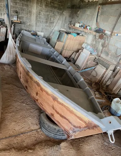 barco baitera caique de madeira