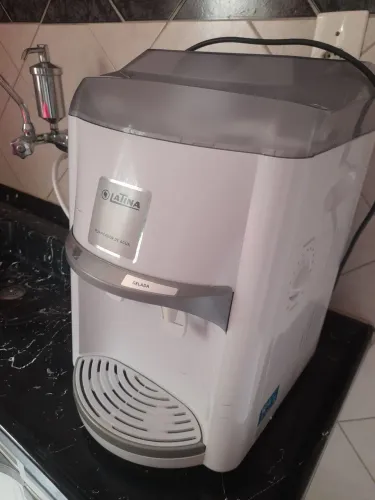 Purificador De Água Latina PA355 Com Compressor (Gela Rápido)