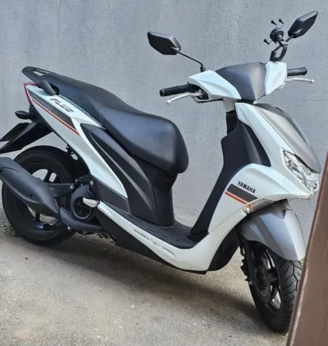 Vendo Moto Fluo 125 ABS...( Abaixo da Fipe pra sair rápido )