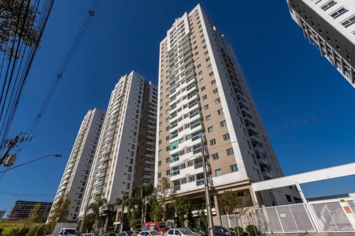 COND. GARDEN SEVILHA - Ap com 02 dormitórios para alugar - R$ 3.090,00 liq / mês + taxas -