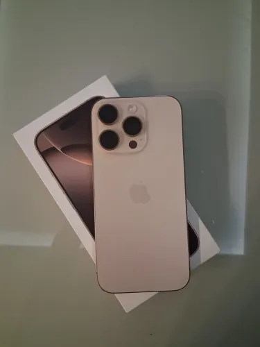 iPhone 16 pro 128GB novíssimo