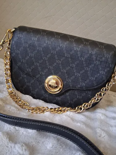 Bolsa Victor Hugo coleção nova