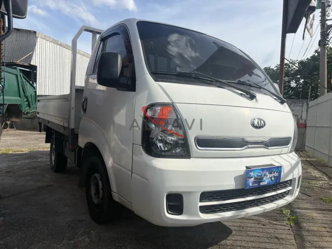 Kia Bongo 2018 Carroceria TROCO EM CARRO