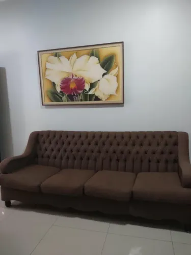 SOFA + POLTRONAS INDIVIDUAIS (2 unidades)