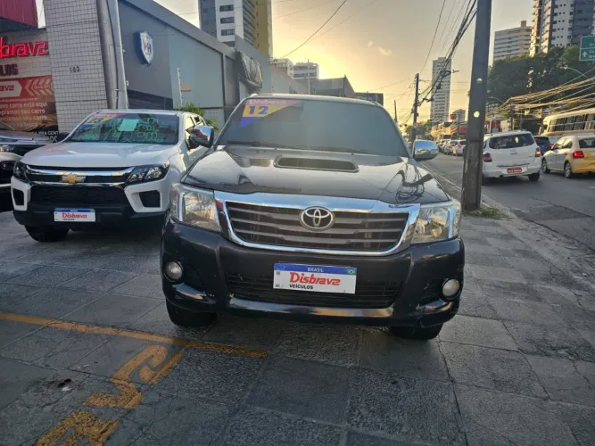 Toyota Hilux CD SRV 4X4 2.7 Flex 16V Aut. 2012