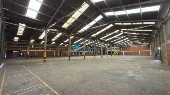 Barracão para alugar, 5090 m² - Santa Paula - Ibiporã/PR