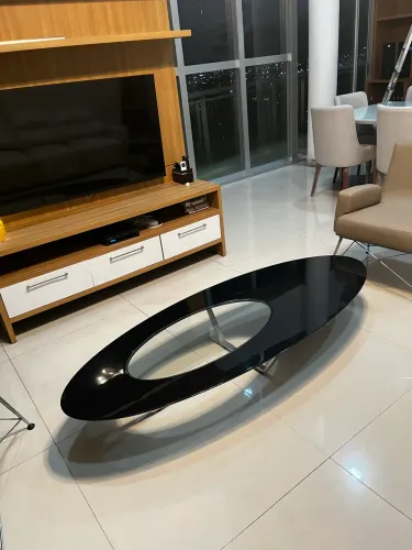 Mesa de centro oval
