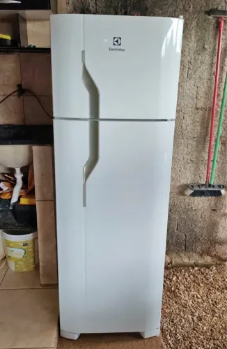 Geladeira Electrolux Gelo Seco