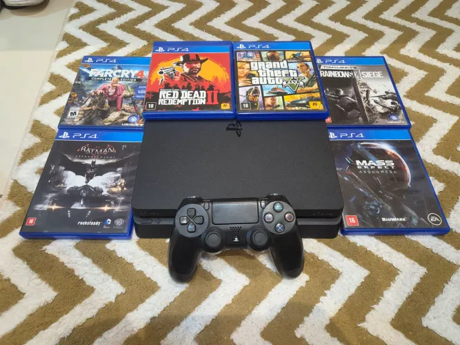 PS4 Slim 500gb com 6 jogos e um controle