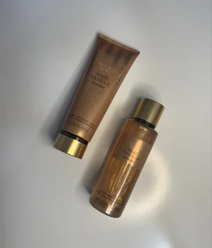 Victoria? s Secret - Bare Vanilla Shimmer