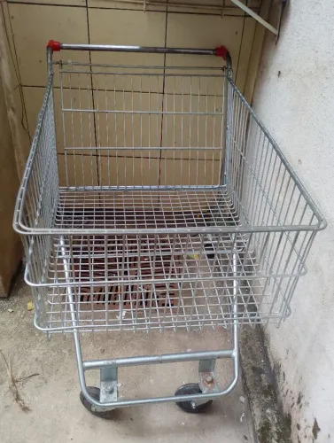 Vende-se carrinho grande multiuso