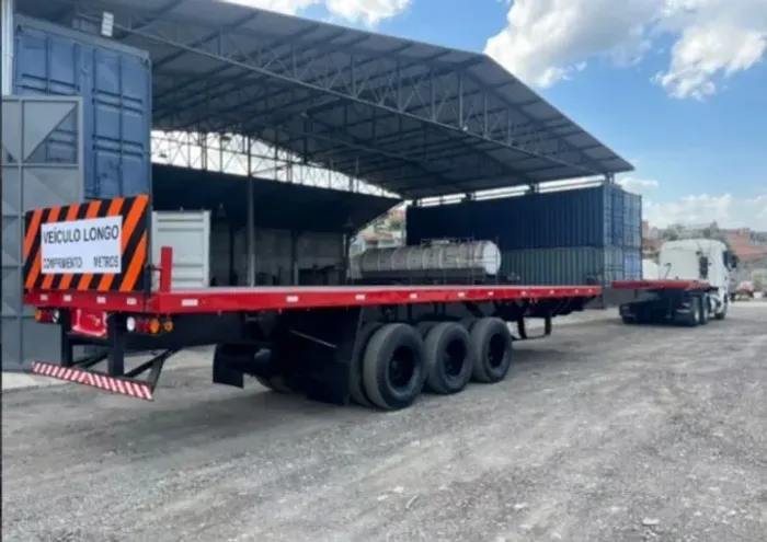Carreta extensiva locação 