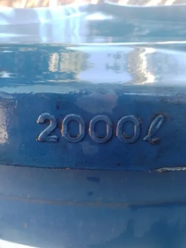 Caixa dagua 2000 litros