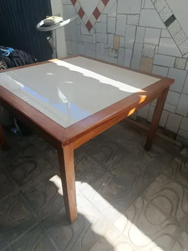 Mesa para churrasco