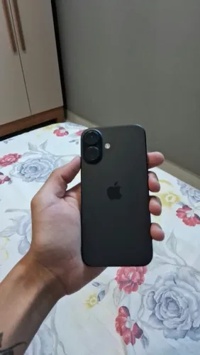 iPhone 16 - 256GB /Garantia Apple até Fevereiro