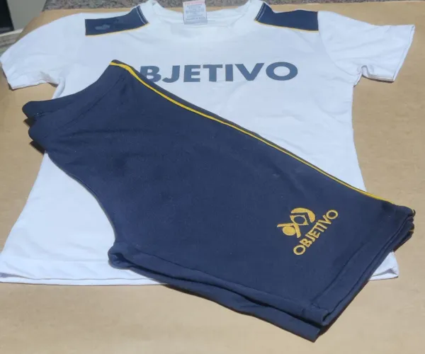 Lote uniforme Colégio Objetivo 