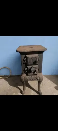 Vendo jogão de ferro fundido a gás funcionando perfeitamente