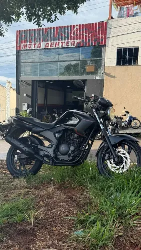 Fazer 250cc doc em dia, moto revisada