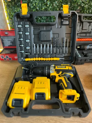 Kit Parafusadeira Furadeira de Impacto 2 Baterias 24V