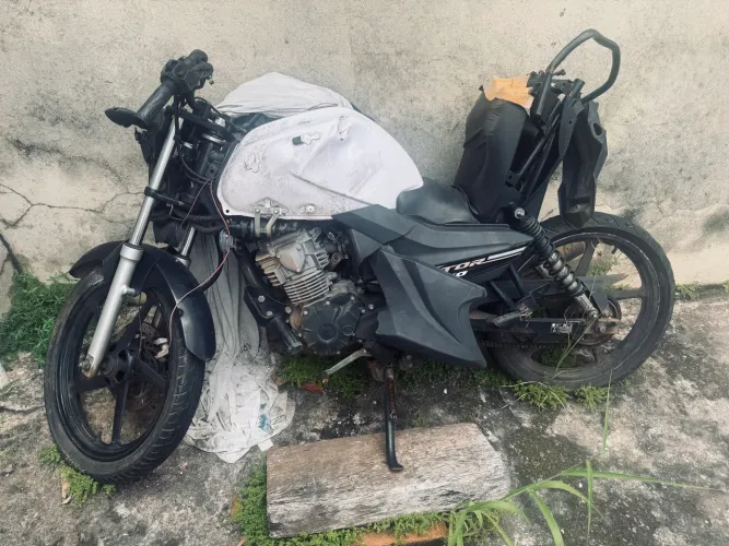 Moto batida