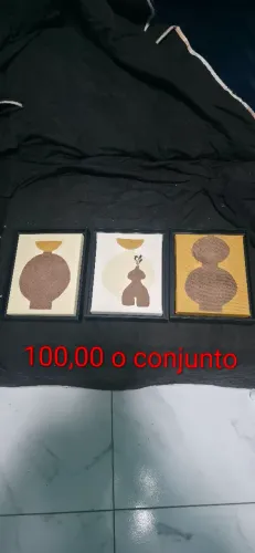Quadros e jarros