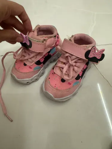 Tênis Infantil Minnie Com Luzes
