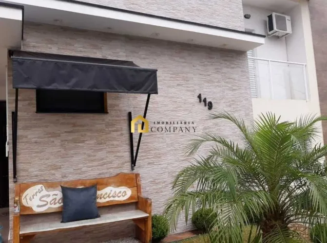 Condomínio Terras de São Francisco - Casa térrea à venda em Condomínio fechado.