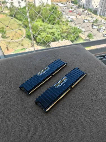 Memória RAM DDR4 16GB (2x8GB) 3000Mhz Vengeance