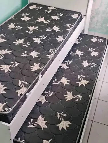 Bicama sem colchão 