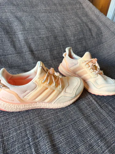 Tênis adidas ultraboost IVY PARK