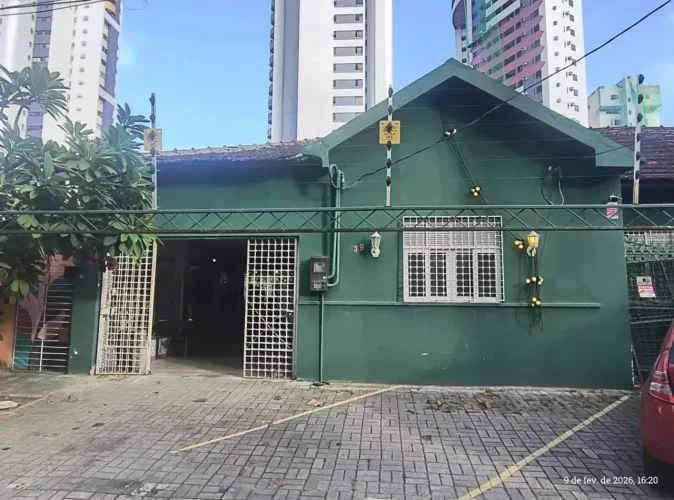 MT Casa Comercial 180m² no Coração do Espinheiro  3 Vagas  -  Recife (PE)