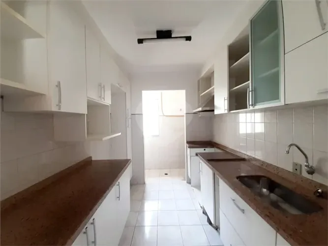 Apartamento para alugar com 3 quartos no condomínio Village Azaléia, Indaiatuba - SP
