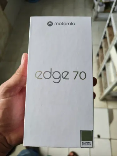 MOTOROLA EDGE 70 12/256 (vendo ou troco)