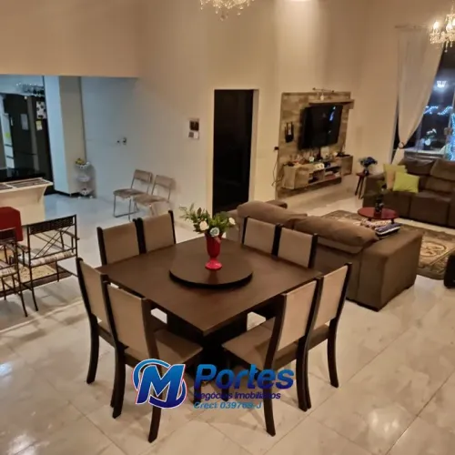 Casa Condomínio Figueira II, 4 quartos 2 suítes, 220 m²