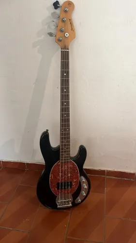 Baixo Strimberg Musicman Ativo