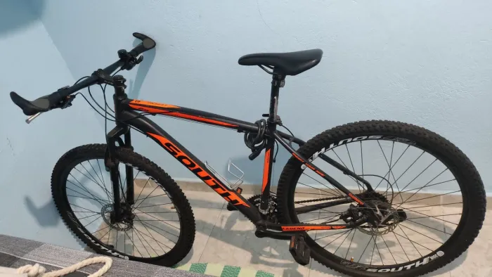 Bicicleta aro 29 usada.