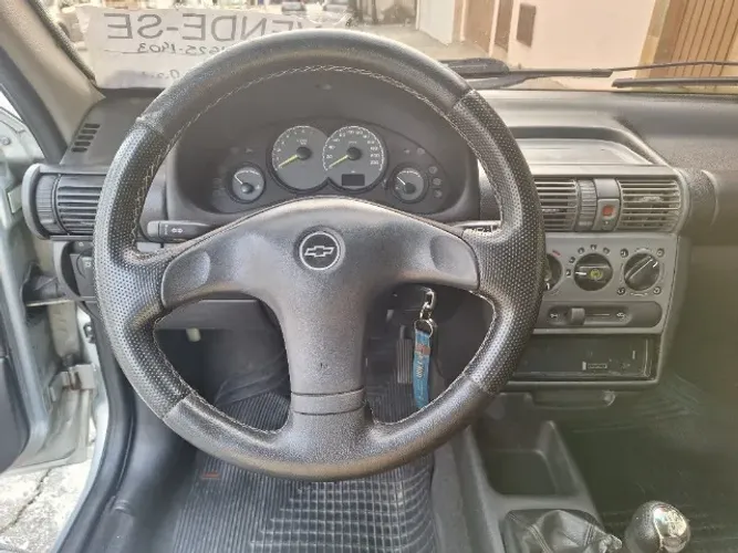 Chevrolet Corsa SED Class.spirit 1.0/1.0 Flexpower (álcool) 2008