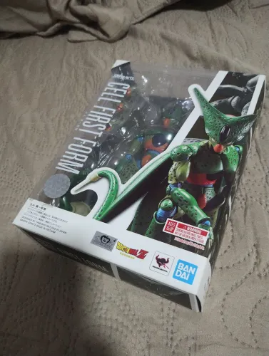 SH figuarts Cell primeira forma